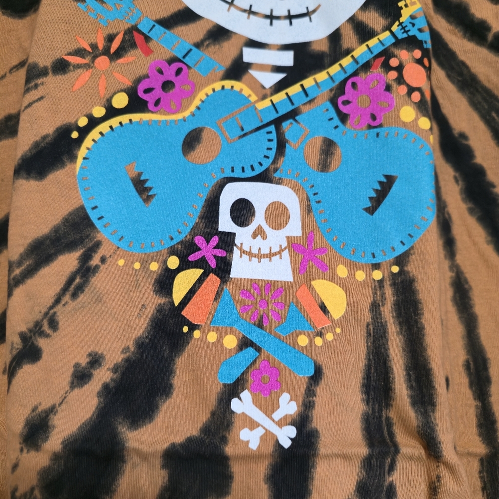 Disney Pixar Coco Brown Tie-Dye Miguel Skeleton Graphic Tee Plus Size 3/4 New - Picture 7 of 16
